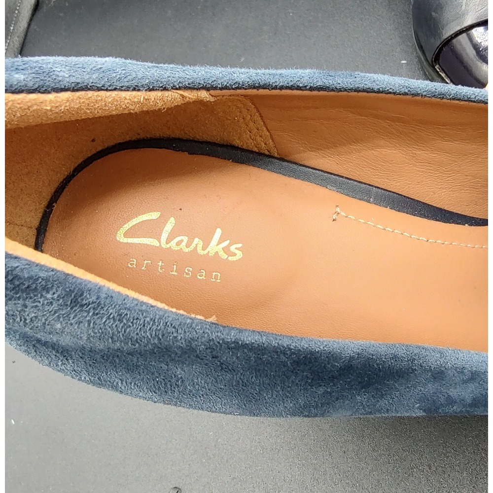 Clarks Artisan Women Blue Suede Cap Toe Block Heels Pumps Shoes US 7 M - Picture 2 of 10